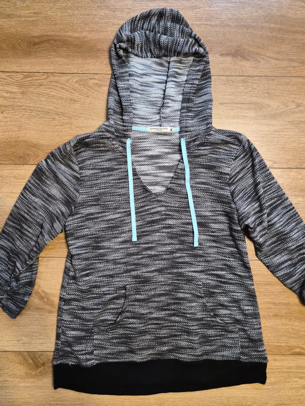 [EUC] ​Chance or Fate Space Dye Knit Hoodie Top Shirt XL Black White